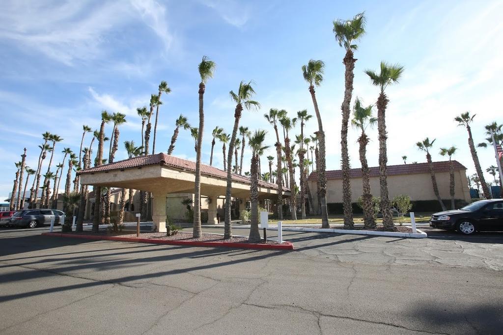 Motel Ramada By Wyndham Yuma Zewnętrze zdjęcie