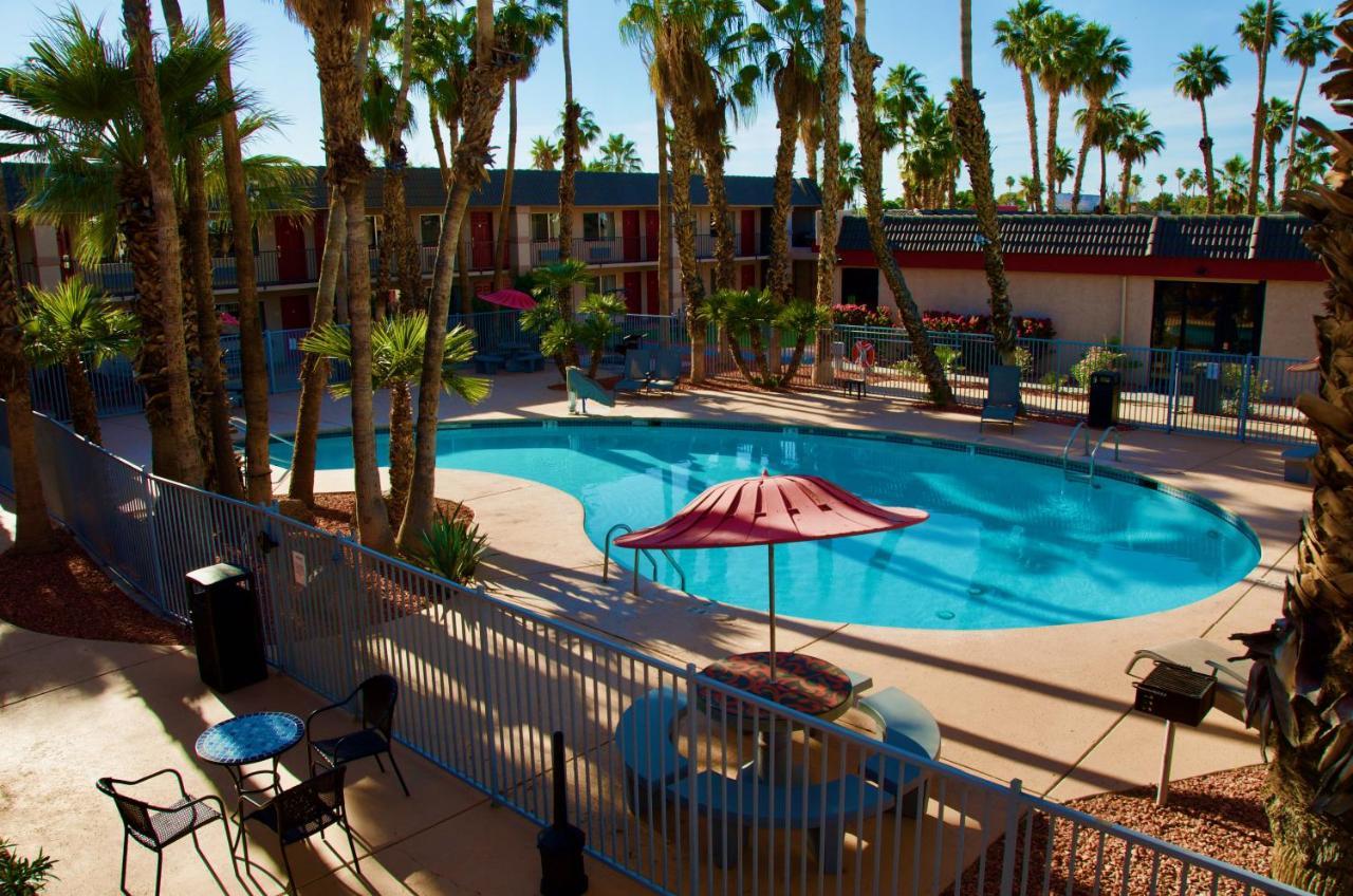 Motel Ramada By Wyndham Yuma Zewnętrze zdjęcie
